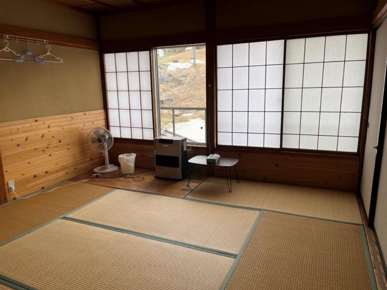 Futago Cabin Minamiuonuma Eksteriør billede